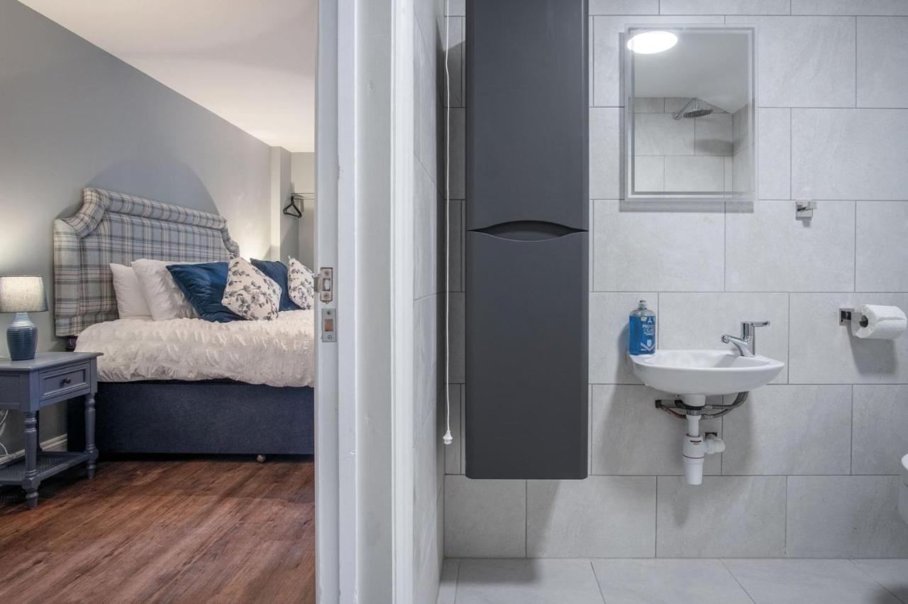 The Stables - 2 Bedroom Cottage - Princes Gate Ludchurch Екстериор снимка