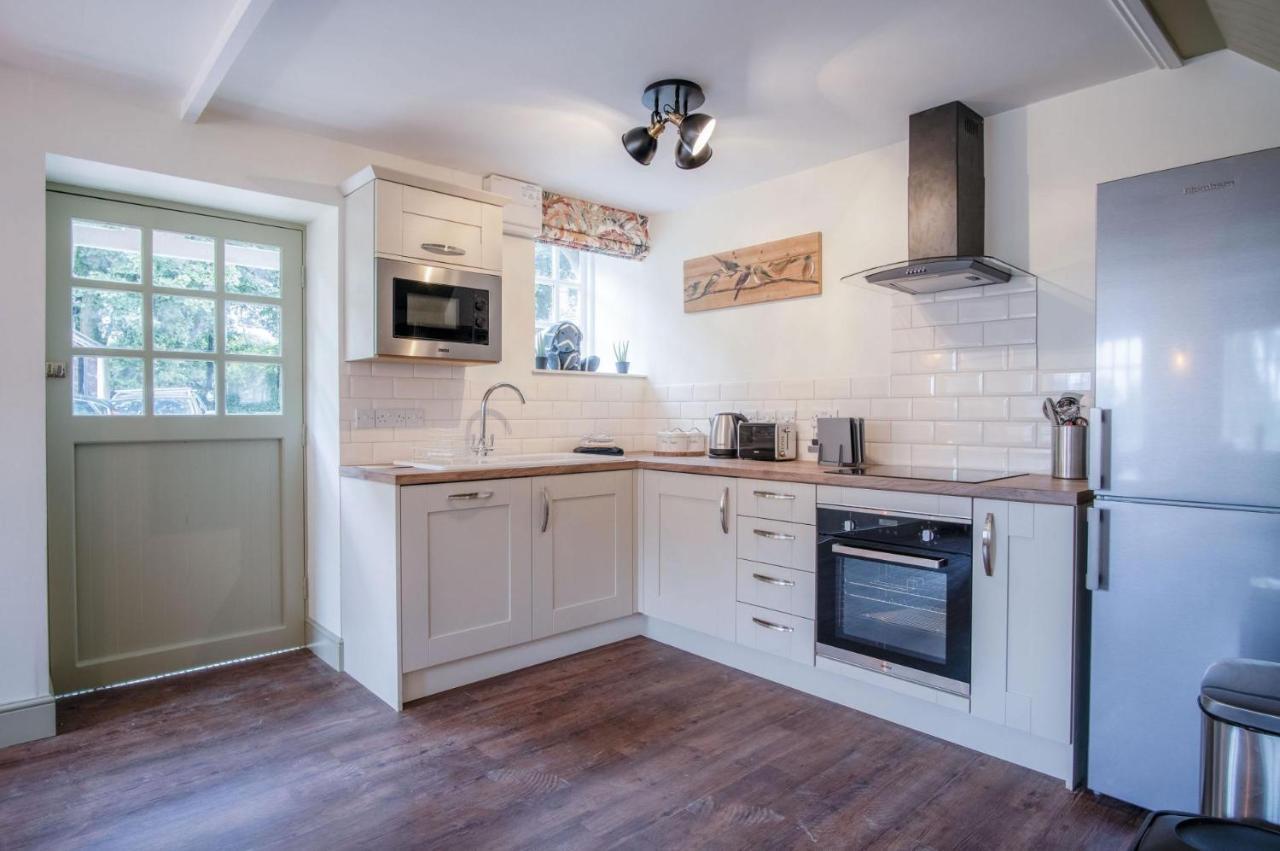 The Stables - 2 Bedroom Cottage - Princes Gate Ludchurch Екстериор снимка