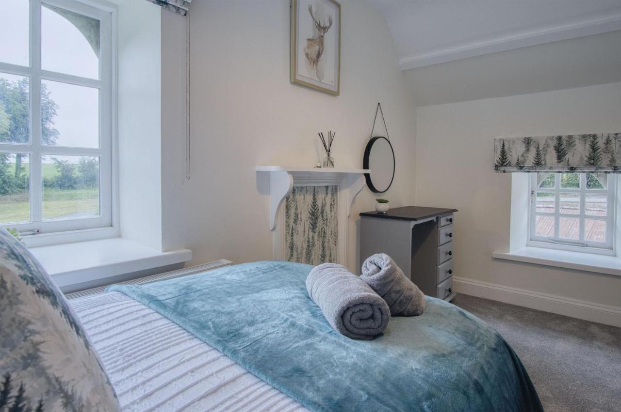 The Stables - 2 Bedroom Cottage - Princes Gate Ludchurch Екстериор снимка