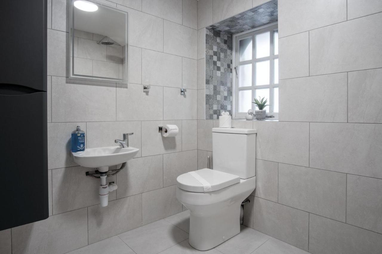 The Stables - 2 Bedroom Cottage - Princes Gate Ludchurch Екстериор снимка