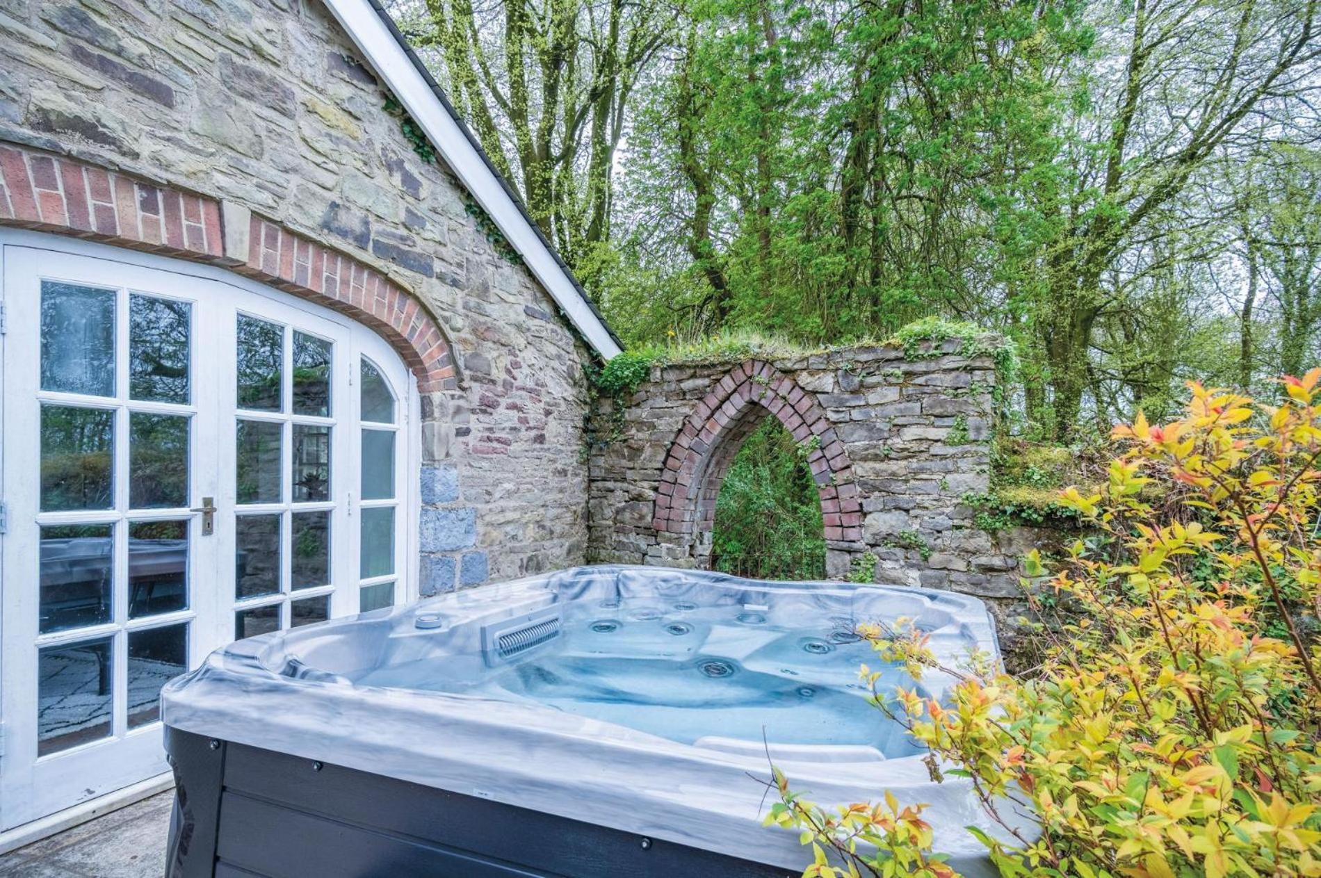 The Stables - 2 Bedroom Cottage - Princes Gate Ludchurch Екстериор снимка